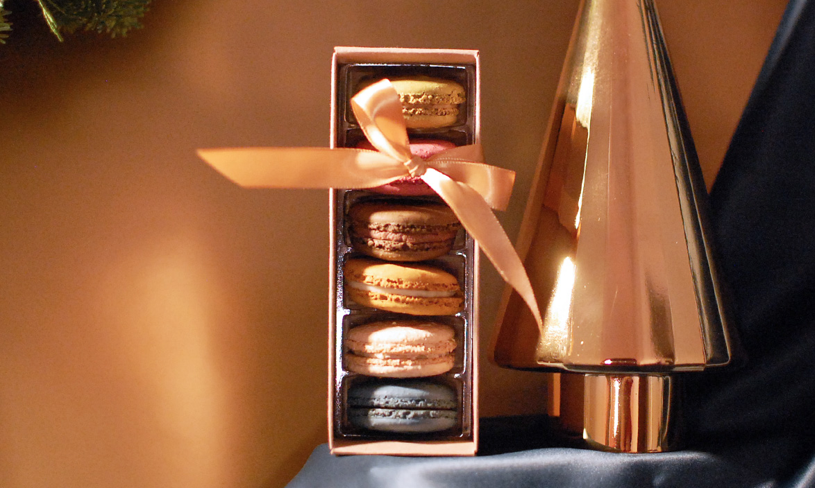 Classic Sized Macarons