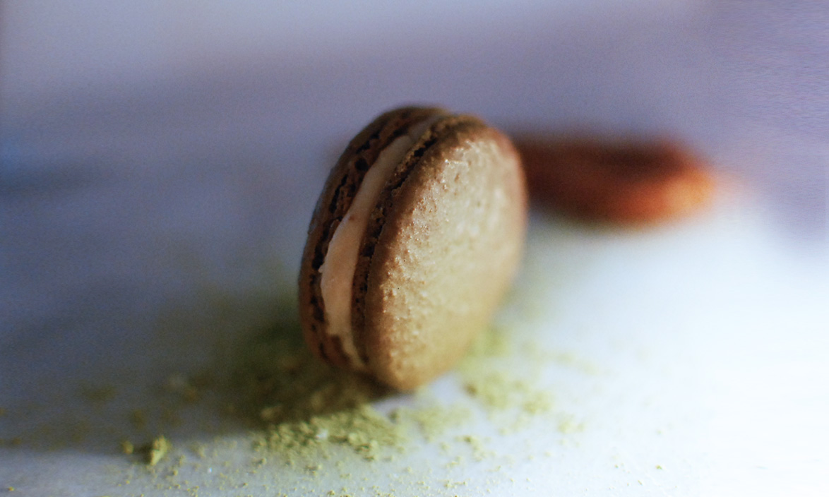 Sencha Miso Macaron